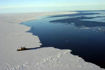 Russian icebreaker off Oates Land